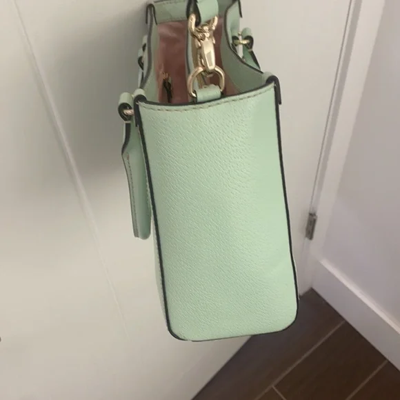 Kate Spade Purse - Picture 3 of 14